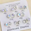 Video de Uñas Artísticas Color Moonlight Ultra Brillante de Moda Producto Terminado con Diamantes Apilados de Cristal y Perlas Decoración Popular de Diamantes Irregulares en Forma de Corazón, Rectangulares y de Ángulo Recto