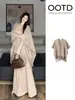 Conjunto de Dos Piezas de Vestido de Punto y Chal para Mujer, Nuevo Estilo Perezoso de Otoño e Invierno, Cuello en V, Estilo Coreano, Suave, Ajuste Delgado, Vestido Largo