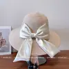Sombrero de Pescador de Moda para Mujer Estilo Hepburn con Cinta de Lazo de Satén, Elegante y Versátil Sombrero de Sol Tipo Cubo para Verano