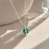 Elegante collar con colgante de cubo color Paraíba, deslumbrante gema colorida, aretes verde lago, anillo de diamante verde talla Cushion para mujer