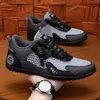 Mocassins masculinos, mocassins de couro de alta qualidade com sola macia, casuais e modernos, sapatos masculinos versáteis, novo estilo