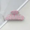 Novo Prendedor de Garra Listrado Colorido Fashionable High-End Presilha Yuanbao para Cabelo Grampo de Tubarão para Coque na Parte de Trás da Cabeça Acessórios de Cabelo para Mulheres