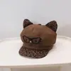 Gorro octagonal con estampado de leopardo y orejas de gato, gorro con gafas de dibujos animados lindo estilo japonés para mujer, boina retro para adelgazar la cara