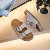 Sandalias Birkenstock de piel auténtica para mujer, sandalias deslizantes de doble tira con suela gruesa, nuevas sandalias de playa abiertas para el verano 2026, zapatillas de corcho