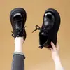 Populares zapatos de cuero retro japoneses para mujer con suela gruesa, nuevo estilo otoño 2026, con cordones, adelgazantes, suela suave, cómodos para mujer