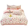 Nuevo Modelo 2025 Juego de Cama de Cuatro Piezas, Sábana, Funda de Edredón, Juego de Tres Piezas para Dormitorio de Estudiante, Ropa de Cama Infantil, Adecuado para Todas las Estaciones