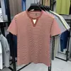 Camisa Polo de Moda Tendencia para Hombre 2026 Verano Nuevo Estilo Camiseta Casual de Manga Corta con Rayas para Hombres Jóvenes
