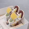 Zapatillas de Entrenamiento para Niñas Estilo Alemán con Bloques de Color Retro Otoño 2026 Nueva Moda Versátiles Zapatillas para Niños con Tapa Abatible y Suela Suave