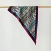 Lenço de Cabeça Estilo Étnico, Lenço Triangular de Sarja Imitação de Seda com Estampa Paisley, Touca, Lenço Triangular com Estampa Paisley Atacado