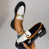 Novedad Moda Primavera/Verano 2026 Mocasines de Bloques de Color Estilo Europeo y Americano para Mujer, Zapatos de Tacón Bajo con Hebilla Metálica Retro para Mujer