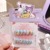 Uñas Artísticas Portátiles para Niños Populares Parche de Uñas Artísticas Removible para Niñas Pequeñas Uñas Postizas Lindas de Dibujos Animados Dulces para Niños Grandes