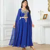 Robe Longo de Cor Sólida com Mangas Extra Longas e Barra Larga, Vestido Feminino para Comércio Transfronteiriço, Moderno, Elegante, Emagrecedor, Roupa Étnica