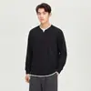 Moletom Preto Woog2005 Falso Duas Peças com Gola Redonda para Homens, Novo Estilo Primavera e Outono, Modelagem Solta com Gola Henley, Manga Longa