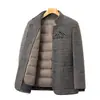Nueva chaqueta de plumón para hombre de otoño e invierno con forro interior desmontable, cuello alto, abrigo cálido de chenilla, adecuada para hombres de mediana edad y mayores