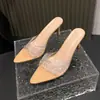 Sandálias de salto agulha com strass transparente, nova coleção 2026, tamanhos grandes, estilo europeu e americano, primavera/verão, cor sólida, sandálias de salto alto bico fino para mulheres