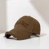 Gorra de Béisbol con Agujeros Desgastados, Oversize y Profundizada para Circunferencia de Cabeza Grande, Hace que la Cara Parezca Más Pequeña, Visera Ancha Ampliada, Gorra de Pico de Pato de Moda