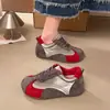 Zapatillas deportivas casuales con suelas blandas, nuevo estilo vintage para otoño 2026, antideslizantes, versátiles, cómodas para mujer, zapatillas de entrenamiento alemanas, suelas planas