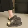 Chinelos de Inverno Novos para Casa com Pelo para Crianças Solado Não Grosso Bico Fechado Chinelos 2026 Chinelos Quentes de Algodão Cobertura de Calcanhar Acolchoado para Mulheres Mês