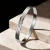Pulsera Nicho Gama Alta Sentido No Se Desvanece Todo Combinable Joyería Lujo Ligero Acero Inoxidable Acero de Titanio Verano Transfronterizo Diamante Doble Línea