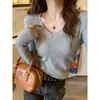 Camisa Base para Mulheres 2024 Novo Estilo Estilo Pequeno Elegante Roupa Íntima Primavera, Outono e Inverno Suéter de Gola Baixa Malha Gola U Manga Longa