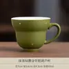 Juego de té matcha verde con borde dorado, que incluye una tetera de cerámica, un cuenco con tapa y tazas de té, en una caja de regalo, adecuado para uso doméstico y para recibir invitados.