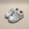 Coleção Outono 2026 Sapatos Casuais Infantis Forrest Gump Versão Coreana Novos Sapatos Esportivos para Meninos Em Estoque Venda por Atacado de Sapatos Infantis 6518
