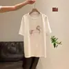 Camiseta branca estampada absolutamente deslumbrante e linda para mulheres, estilo ins coreano de verão, algodão puro, absorvente de suor, respirável, top único e bonito