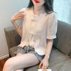 2025 nova camisa de chiffon de manga curta com fivela de verão para mulheres, top retrô chique bonito de estilo estrangeiro, pequena camisa moderna