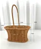 Cesta de Flores de Mimbre Sintético para Llevar en la Mano Cesta para Arreglos Florales Cesta de Frutas Salón Floral Cesta de Flores Hecha a Mano Suministros para Floristería Cesta Pequeña de Flores Cesta de Flores Cesta