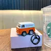 Chaveiro Modelo de Carro de Liga com Puxar para Trás Ônibus Turístico Brinquedo Chaveiro de Ônibus de Passageiros Pingente de Mochila