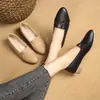 Zapatos de Mujer de Piel Suave Nueva Primavera 2026 con Tacón Medio Grueso, Zapatos de Mujer Negros, Zapatos de Mamá, Tacones Altos de Punta Fina Poco Profundos
