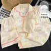 Pijama Estilo Coreano Ins Cuadros Azules para Estudiantes Tallas Grandes para Mujer, Estilo Primavera y Verano, Se Puede Usar Afuera, Conjunto Casual de Tres Piezas para Casa