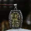 Guerrero de Acero nuevo collar de vidrio de acero inoxidable comercio exterior retro colgante de acero de titanio de Guanyin Bodhisattva al por mayor