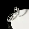 Aretes de plata de ley 925 Ouyini, aretes texturizados brillantes, diseño exquisito, ear cuffs de moda para mujer, lujo ligero estilo Ins, alta gama