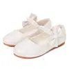 Zapatos Blancos para Niñas Transfronterizos, Nuevos Zapatos de Princesa de Moda con Suela Suave, Zapatos de Cuero para Actuación de Baile en Pasarela, Zapatos Individuales al por Mayor