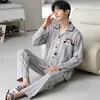 Algodão PuroPijama Masculino de Manga Longa com Gola Reversível, Conjunto de Pijama Listrado Outono para Jovens com Desenho Animado, Corte Amplo