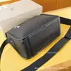 Bolso de Piel Genuina de Alta Gama W Baolong con Diseño de Nicho, Nuevo Modelo 2025, Bolso Cruzado para Hombre de Piel de Vaca, Bolso de Axila