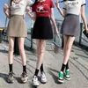 Nova saia curta feminina 2026 nova primavera-verão plus-size cintura alta saia evasê com design irregular e corte justo ao corpo