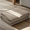 Hoja de Cama de Algodón Lavado Transpirable Amigable con la Piel de Color Sólido Pieza Única Juego de Tres Piezas Funda de Almohada Hoja de Cama Individual para Dormitorio de Estudiantes Modelo Nuevo 2026