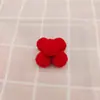 Paquete pequeño en stock Bola de pelo de alta elasticidad Bola pequeña de pelo de poliéster Bola de felpa colorida Bola de pelo hecha a mano accesorio de bola de pelusa para DIY