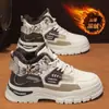 Botas Masculinas de Cano Alto Inverno Novo Estilo Forradas com Lã Quentes e Resistentes ao Frio Sapatos de Algodão Couro Masculino Outdoor Antiderrapantes Impermeáveis Botas de Trabalho