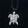 Collar de Tortuga Antigua Multiestilo Transfronterizo, Retro Imitación Hueso de Vaca Tallado Colgante de Tortuga Cadena para Suéter al por Mayor