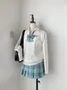 Suéter original japonés JK pequeño bordado cuello en V manga larga estilo académico Joker escolar para primavera y otoño nuevo