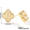 Pendientes de Trébol de Cuatro Hojas con Microincrustaciones de Circonita Sense Avanzado Moda Nuevo Estilo Japonés y Coreano Celebridad de Internet Combinación Perfecta Pendientes de Marca de Moda Accesorios para Orejas