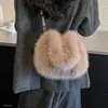 Bolsa Transversal Retro Ombro Único Nova Coreana Outono Inverno Trabalho Bolsa de Mão Fashionável Inclinada Feminina Pelúcia Dia 2026 Bolsa Simples