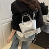 Bolso Pequeño Plateado Súper Popular del Verano para Mujer 2026 Nuevo de Moda Versátil Bolso Cruzado Bolso de Mano de Alta Gama Bolso Cubo