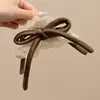 Pinza para el Cabello Plegada con Forma de Nube para Cobertura Completa de la Parte Trasera de la Cabeza, Pinza de Tiburón Grande para Cabello Grueso, Nuevo Accesorio de Alta Gama para el Cabello para Mujer 2026