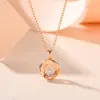 Popular Collar de Anillo Mobius Hueco de Tiktok para Mujer, Simple y de Moda 2025 Nueva Cadena para Clavícula Venta al por Mayor