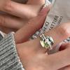 Design de Nicho Avançado Sensibilidade Verde Diamante Geometria Verde Uva Quadrado Diamante Anel de Luxo Leve Feminino Moda Ins Anel de Dedo Personalizado