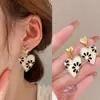 Aretes de Plata S925 Estilo Fragante Perla Asimétricos Estilo Natural Tranquilo Personalidad Temperamento Combinación Total Simples Aretes de Amor